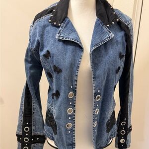 Chic Denim Jacket with Rhinestones and black details
